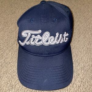 Titleist Pro V-1 Golf Hat